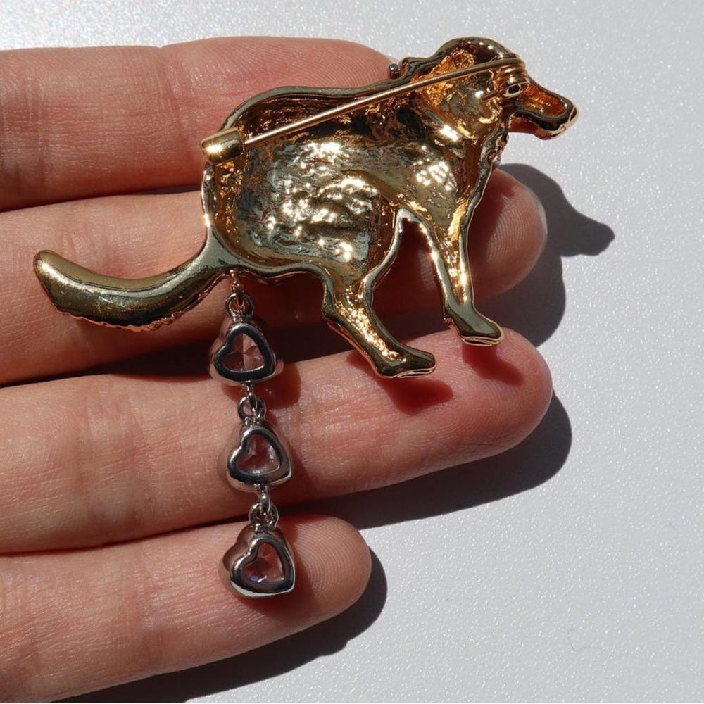 Dog Drama Brooch: Gold Pooping Dog Pin - Zircon Accent - Picture 3 of 10